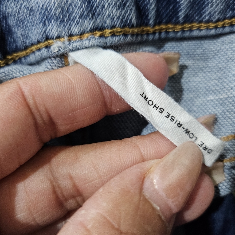 Rag & Bone LOW Rise Denim Wemen's Shorts Light Wash Frayed HemY2K Designer 29. - Picture 9 of 10